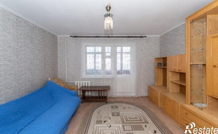 3-комн квартира микрорайон 3Б, 25