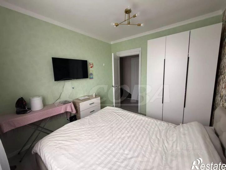 4-комн квартира Тобольский район, город Тобольск