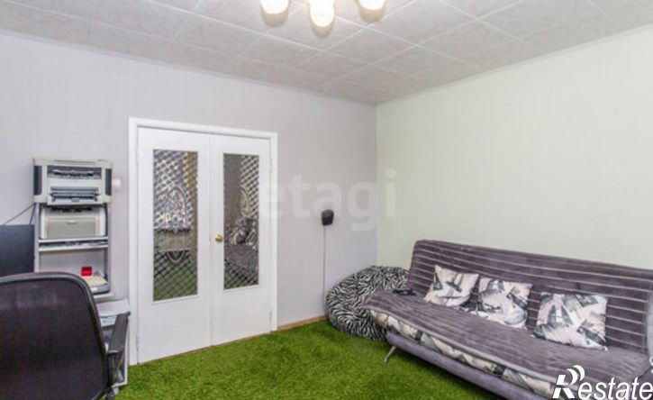 4-комн квартира микрорайон 7А, 24