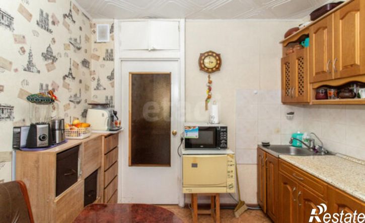 4-комн квартира микрорайон 7А, 24