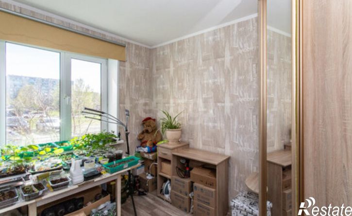 4-комн квартира микрорайон 7А, 24