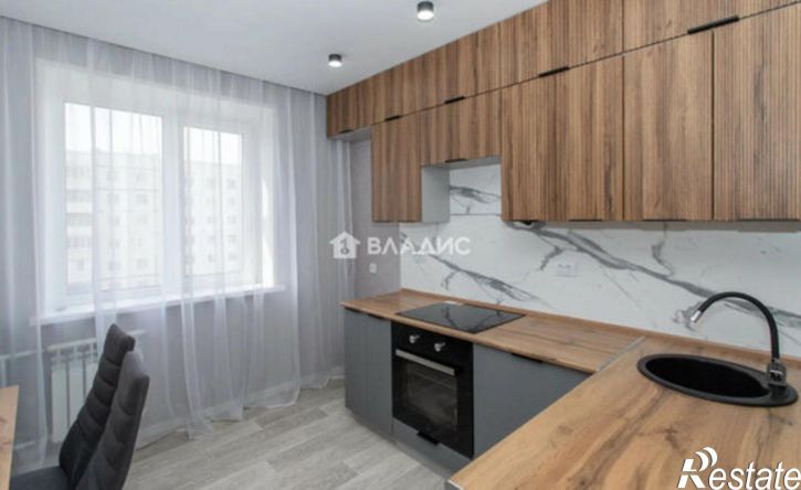 4-комн квартира микрорайон 7А, 37А