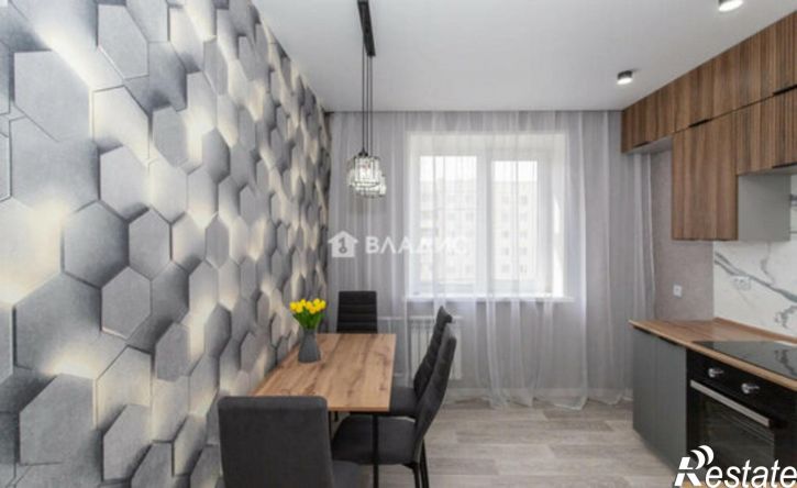 4-комн квартира микрорайон 7А, 37А