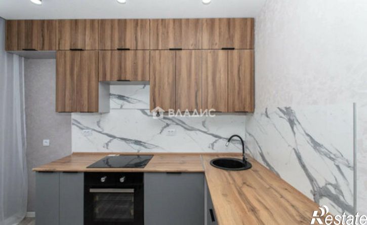4-комн квартира микрорайон 7А, 37А