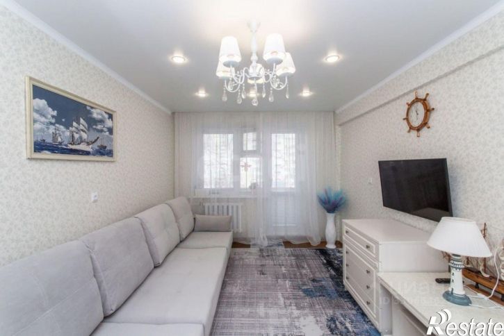 2-комн квартира 4-й микрорайон, 38А