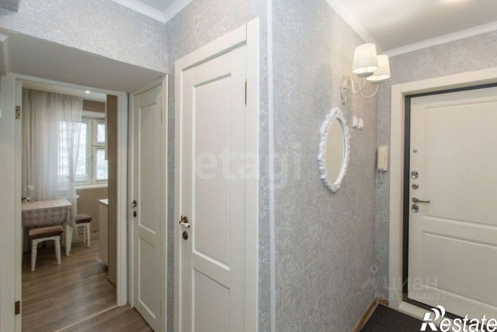 2-комн квартира 4-й микрорайон, 38А