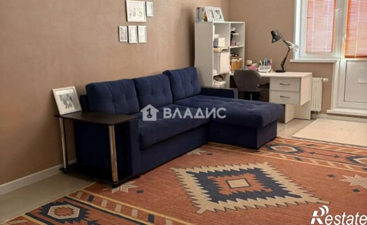 2-комн квартира 15-й микрорайон, 11А