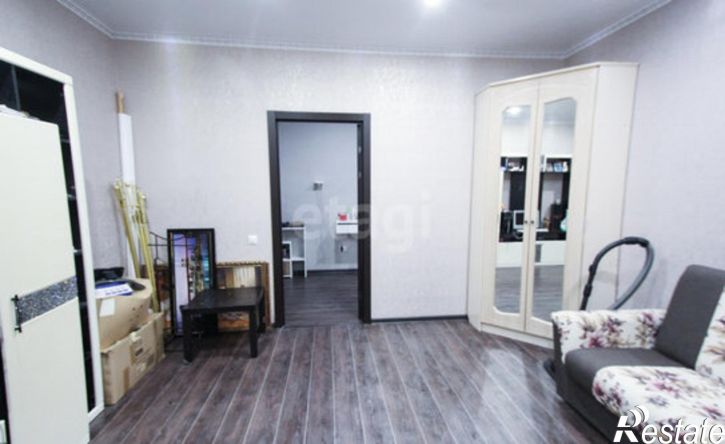2-комн квартира улица Знаменского, 45,  д. 45