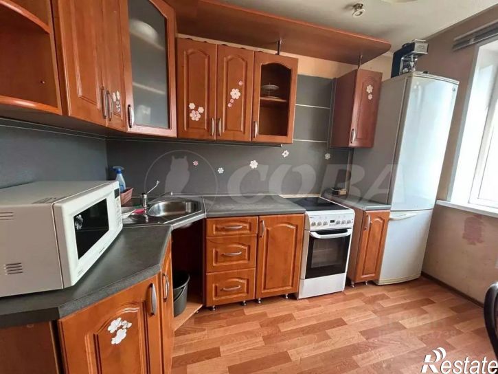 2-комн квартира Тобольский район, город Тобольск