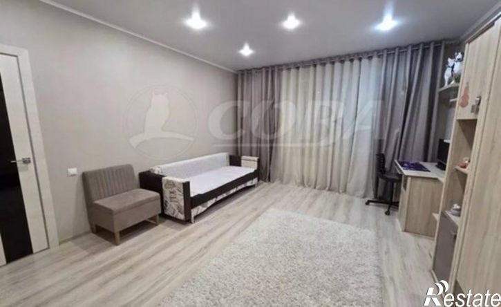 2-комн квартира 10-й микрорайон, 73Б