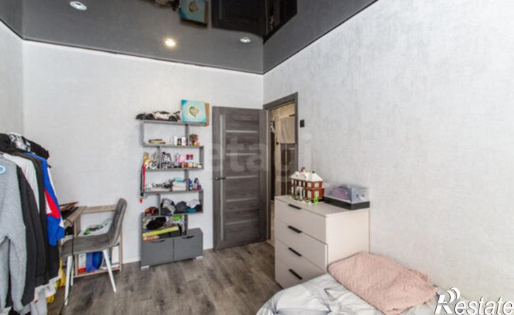 3-комн квартира 8-й микрорайон, 41