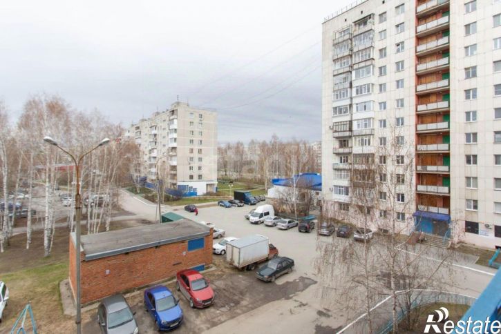 3-комн квартира городской округ Тобольск