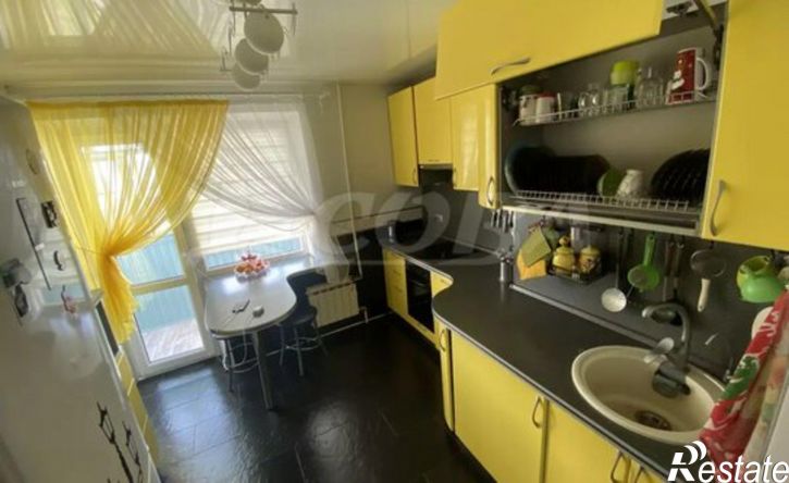3-комн квартира 10-й микрорайон, 34
