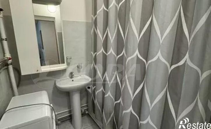 2-комн квартира микрорайон 7А, 27