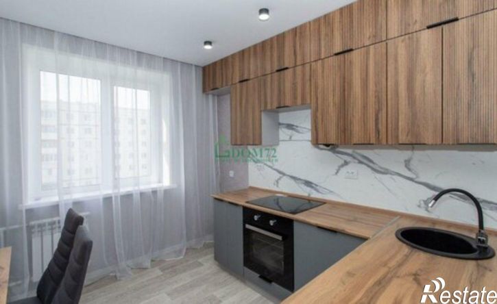 4-комн квартира микрорайон 7А, 37А