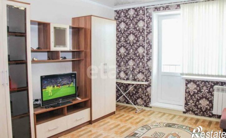 1-комн квартира 4-й микрорайон, 36