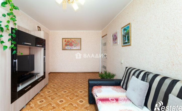 2-комн квартира 4-й микрорайон, 8