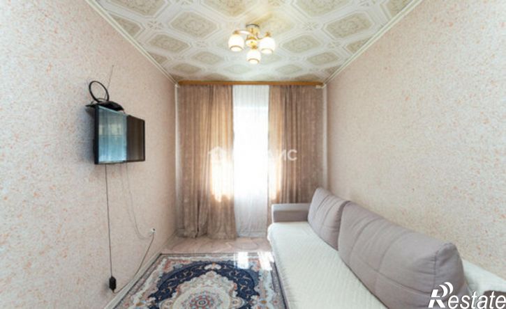 2-комн квартира 4-й микрорайон, 8