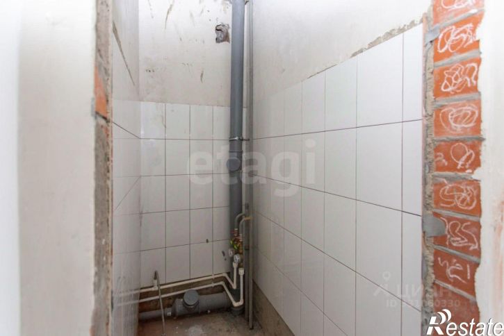 3-комн квартира Базарная пл, 22,  д. 22