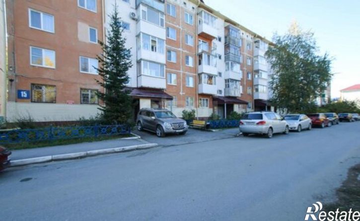 2-комн квартира 6-й микрорайон, 15