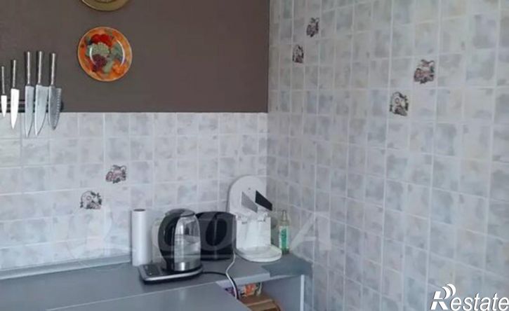 2-комн квартира 4-й микрорайон, 8