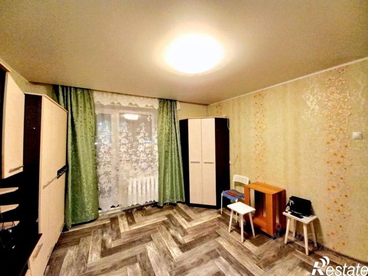 1-комн квартира 8-й микрорайон, 16
