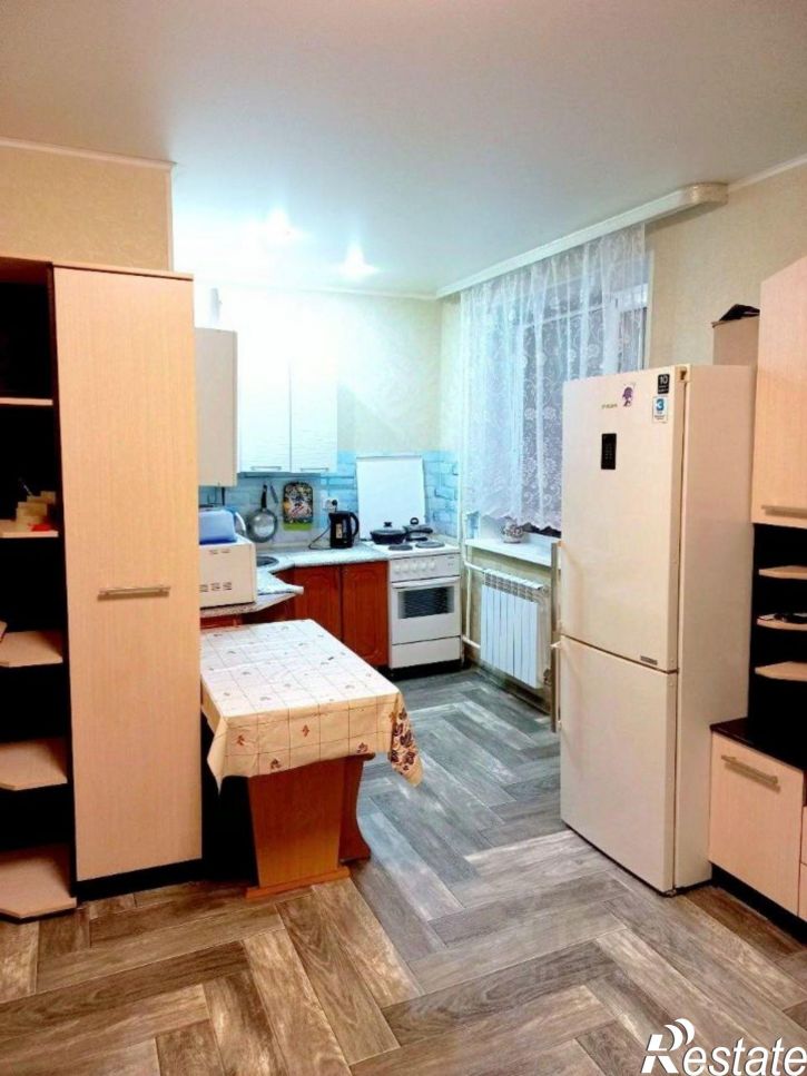 1-комн квартира 8-й микрорайон, 16