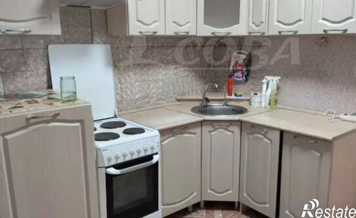 4-комн квартира 8-й микрорайон, 41