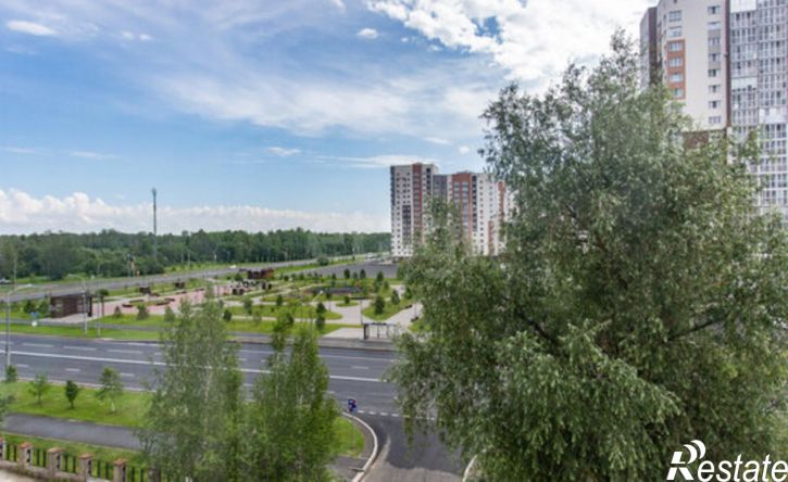 2-комн квартира 10-й микрорайон, 44