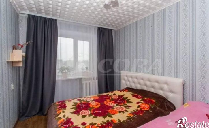 4-комн квартира микрорайон 7А, 3