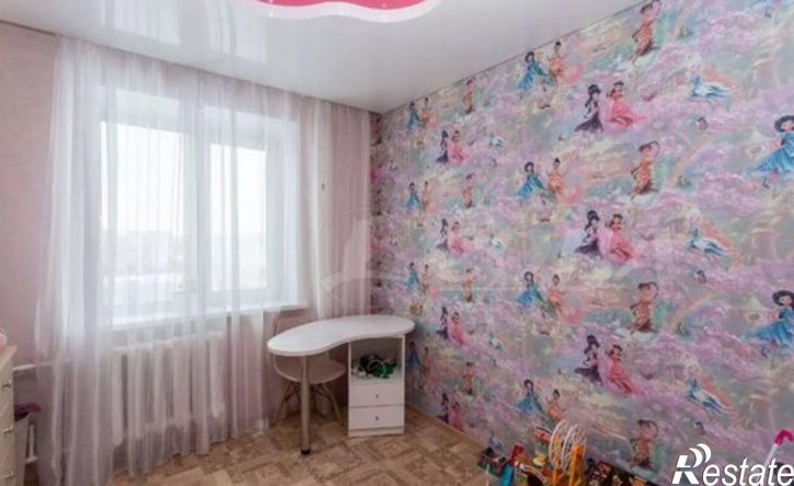 4-комн квартира микрорайон 7А, 3