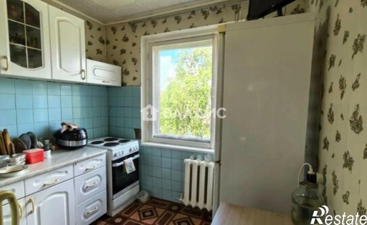 2-комн квартира 6-й микрорайон, 16