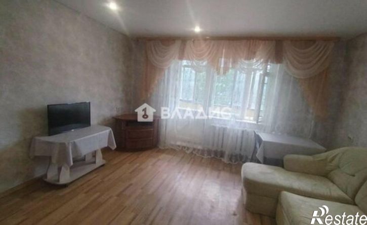 2-комн квартира микрорайон 7А, 10