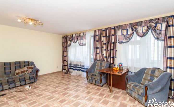 2-комн квартира 7-й микрорайон, 36А