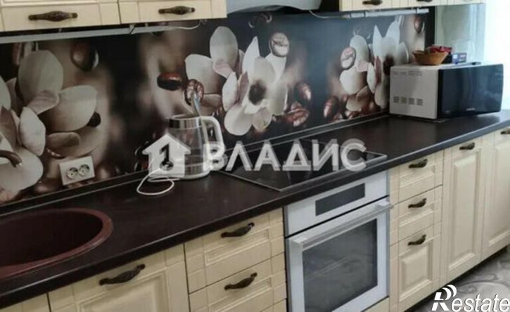 2-комн квартира 6-й микрорайон, 37