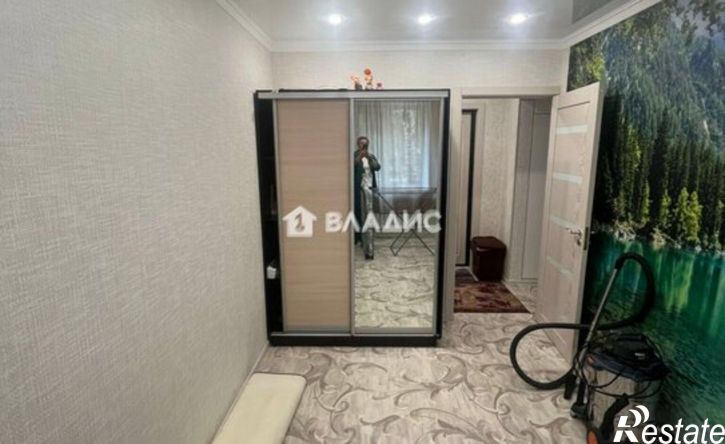 2-комн квартира 6-й микрорайон, 37