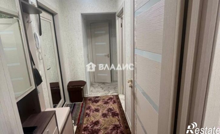 2-комн квартира 6-й микрорайон, 37