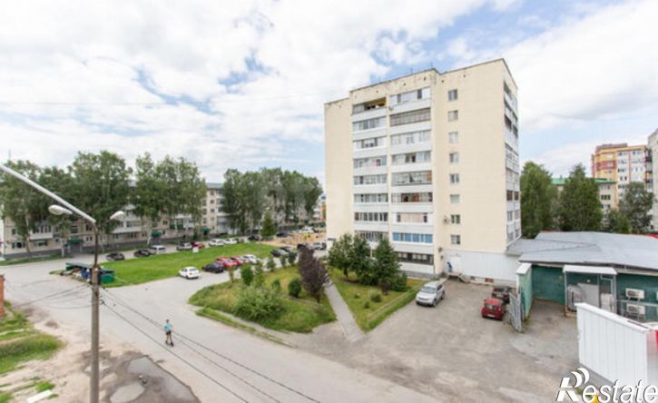 1-комн квартира 4-й микрорайон, 14
