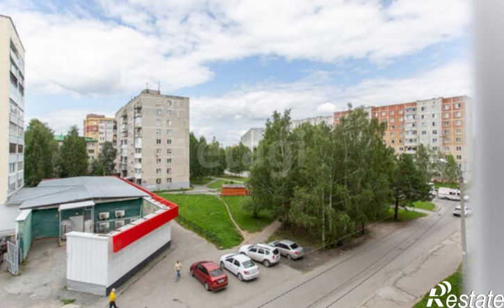 1-комн квартира 4-й микрорайон, 14