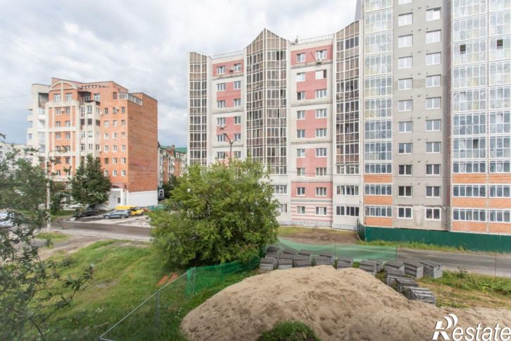 3-комн квартира ул Знаменского, 62а,  д. 62а