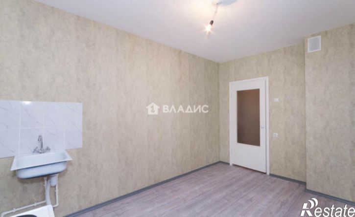 3-комн квартира микрорайон Центральный, 22
