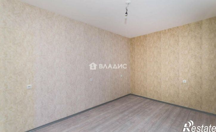 3-комн квартира микрорайон Центральный, 22