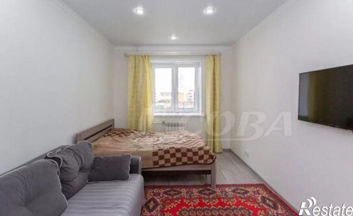 2-комн квартира 15-й микрорайон, 14А