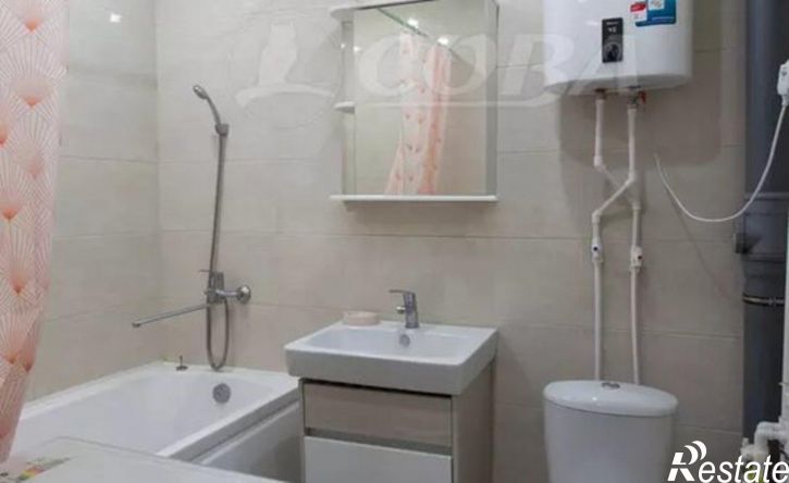 2-комн квартира 15-й микрорайон, 14А
