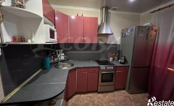 4-комн квартира 9-й микрорайон, 15А