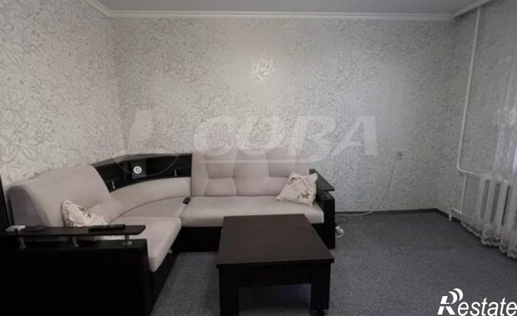 4-комн квартира 9-й микрорайон, 15А