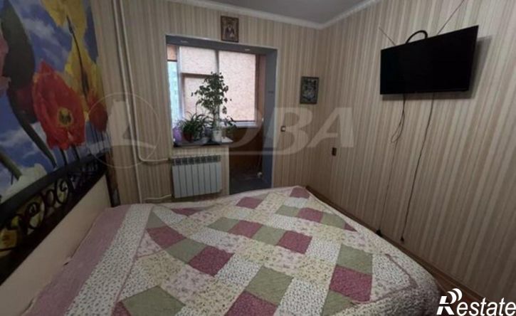 4-комн квартира 9-й микрорайон, 15А
