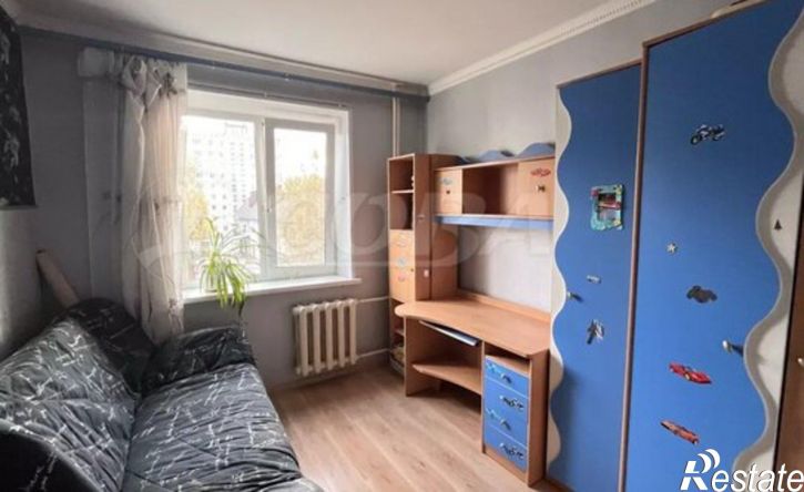4-комн квартира 9-й микрорайон, 15А