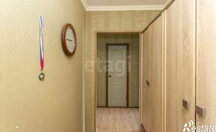 4-комн квартира микрорайон 7А, 16