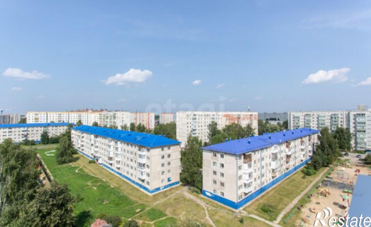 4-комн квартира микрорайон 7А, 16